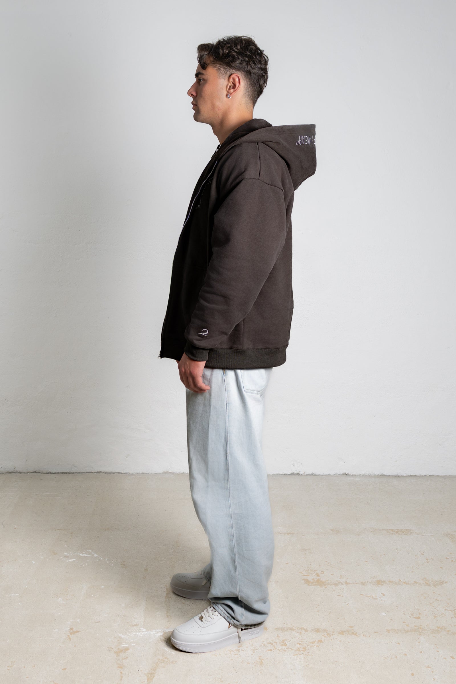 SHEER AIRY ZIP HOODIE サイズ2 Unisex heavy blend zip hoodie – Yezzzer